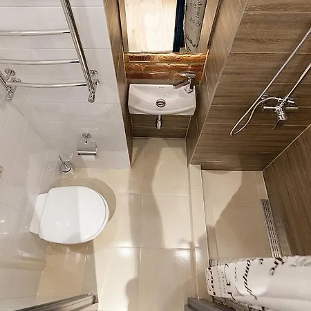 Leogrand Three Bedrooms Vip On Kniazia Romana 12 לבוב